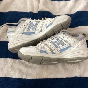 New balance white and blue, womens size 9